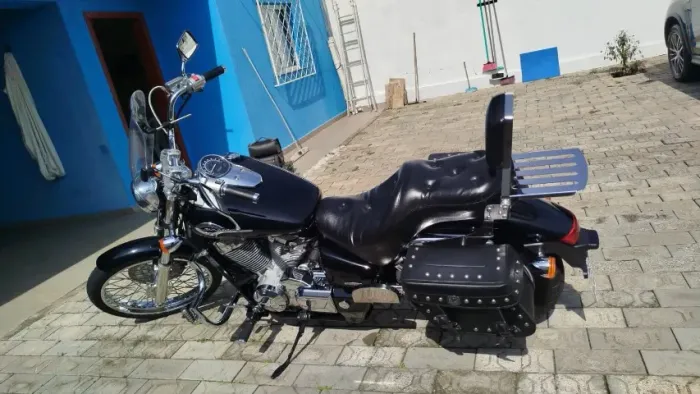 HONDA/SHADOW 750