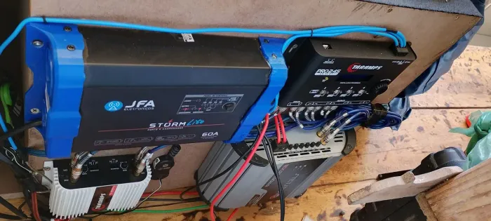 Vendo som altomotivo ou troco em alguma coisa do meu interesse