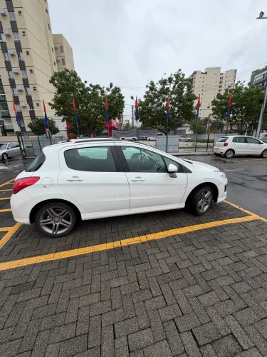 Peugeot 308 Allure 2.0 Flex 16V 5P Mec. 2014