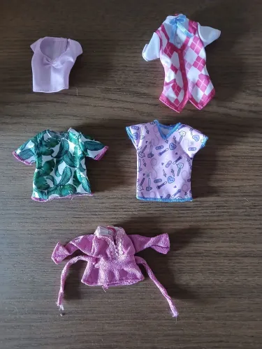 Roupas Originais da boneca Barbie 