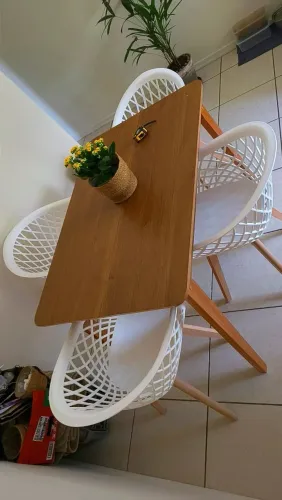 Sala de jantar 4 lugares 