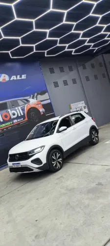 Aluguel/locação TCROSS 2025 automático