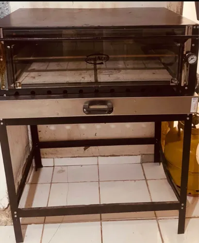 Vendo Forno semi usado