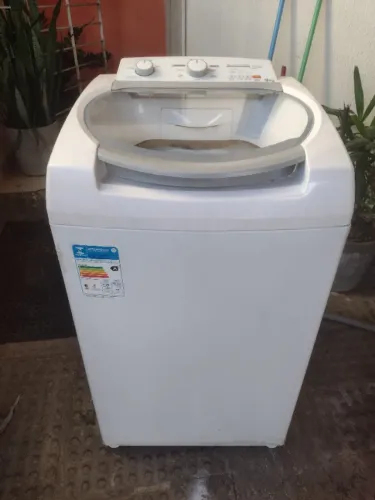 Máquina de lavar roupa Brastemp 9kg 
