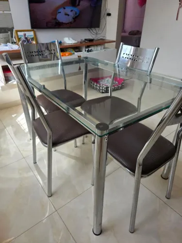 Mesa 4 cadeiras