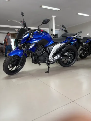 Fazer 250 2023 apenas 29222 rodados (temos outras disponíveis também )