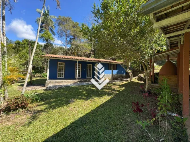Sítio com 4 dormitórios à venda, 52009 m² por R$ 500.000,00 - Arraial de Santo Agostinho -