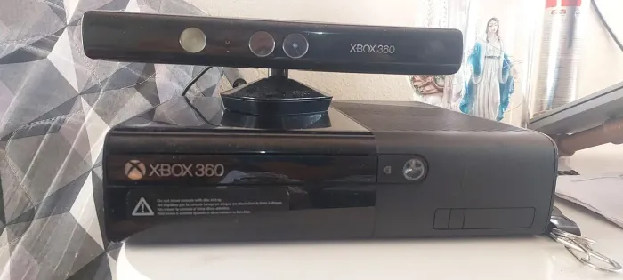 XBOX COM DEFEITO LUZ VERMELHA
