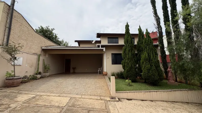 Casa em Condomínio para Venda em Tatuí, Condominio Monte Verde, 3 dormitórios, 1 suíte, 3