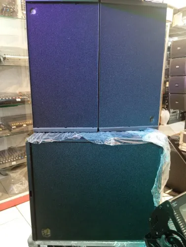 SISTEMA LINE ARRAY  MARCA : D&B tecnologies  MOD: Q1