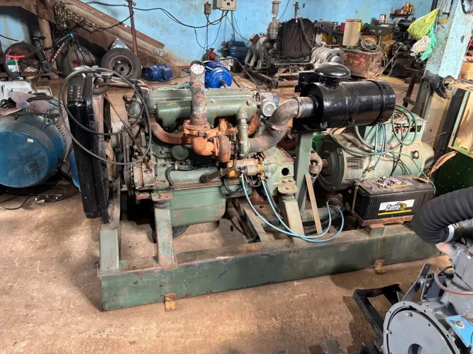 Grupo gerador 132 kVA Mercedes 