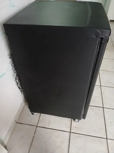 Frigobar em ótimo estado funcionando perfeitamente