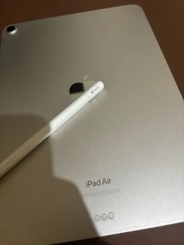 iPad Air M1