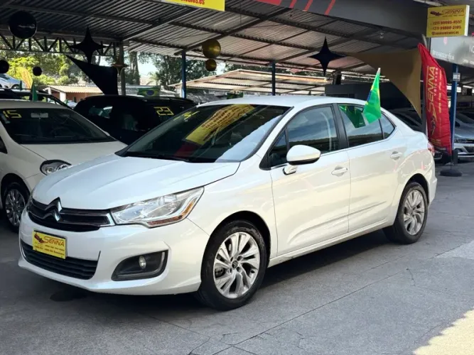 Citroen C4 Lounge Tendance 2.0 Flex 4P Aut. 2014