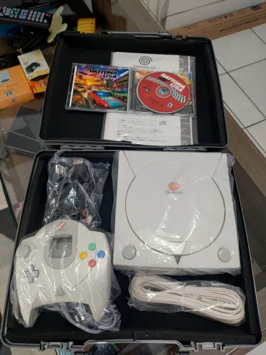 Dreancast na Maleta extremamente novo