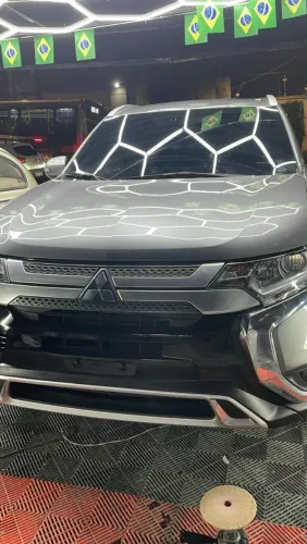 Mitsubishi Outlander HPE 2.0 16V 5P Aut. 2022