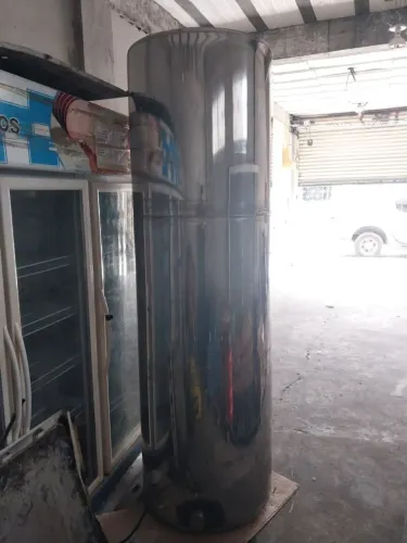 Tanque sela 900 l com base tudo completo