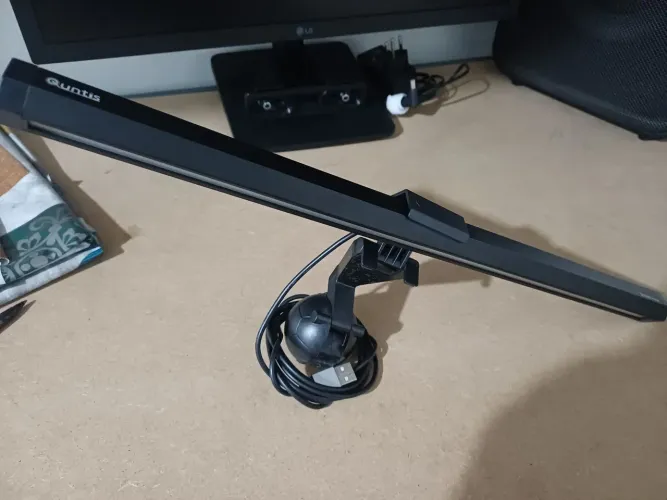 LIGHTBAR QUNTIS