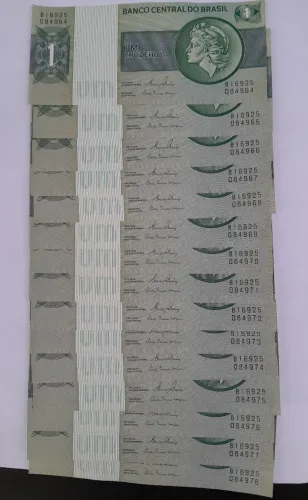 Lote de 23 cédulas de 1 Cruzeiro 