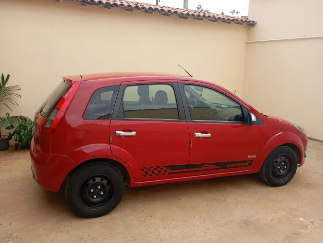 Ford Fiesta 1.0 8V Flex/class 1.0 8V Flex 5P 2011