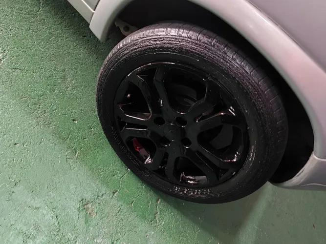 Jogo de Rodas Aro 15 + Pneus