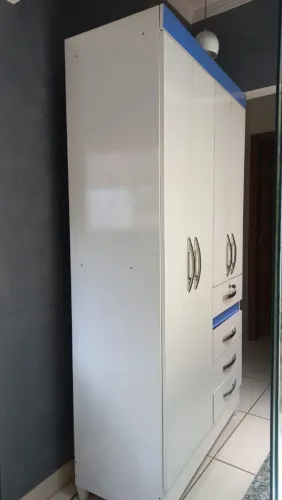 Guarda Roupa solteiro 