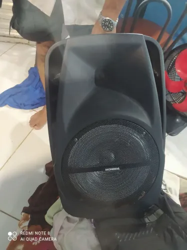 Vendo caixa de som Mondial 