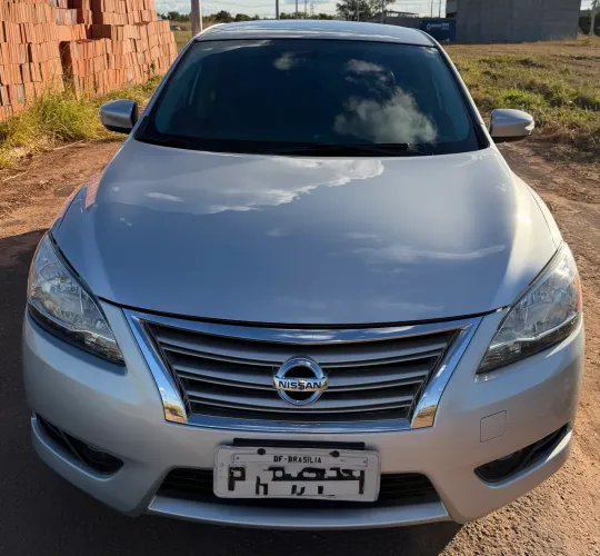 Nissan Sentra SL 2.0/ 2.0 Flex Fuel 16V Aut. 2015