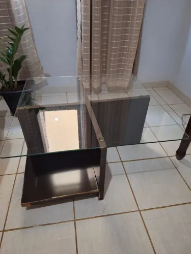 Mesa de Centro para Sala com encaixe de Puff