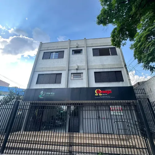 Apartamento de 3 Quartos com Suíte Centro