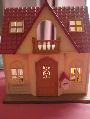 Primeira Casa Sylvanian Families - Completa