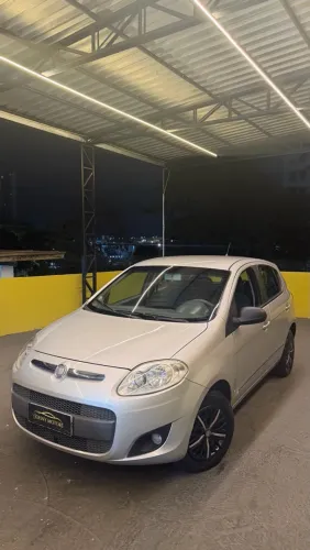 Fiat Palio Attractive 1.0 EVO Fire Flex 8V 5P 2014