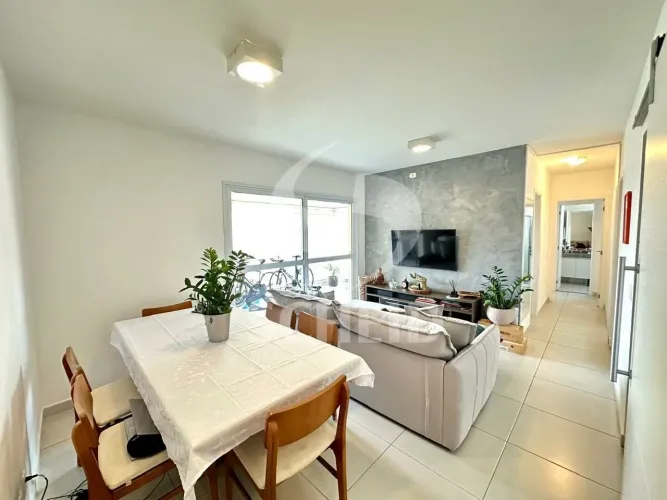 Apartamento à Venda na Granja Julieta com 3 Quartos e Climatização Completa