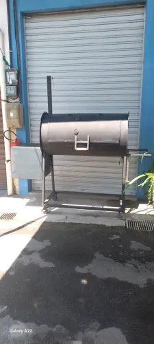 Pit Smoker