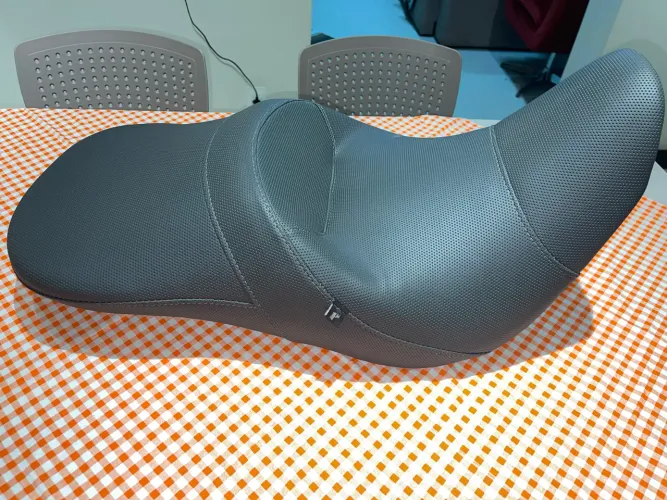 Banco Comfort Gel - V-strom 650 Xt 2018 Em Diante - Pedrinho