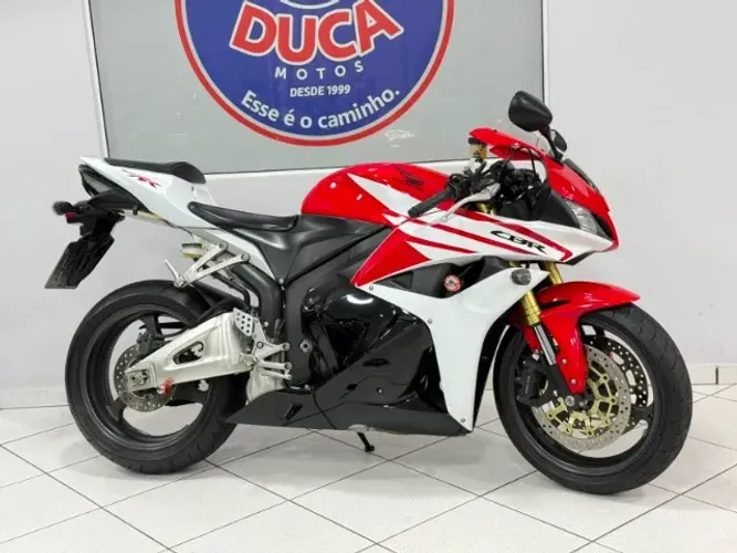 Cbr 600 RR 2012 vermelha