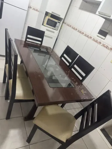 Mesa de jantar 6 cadeiras
