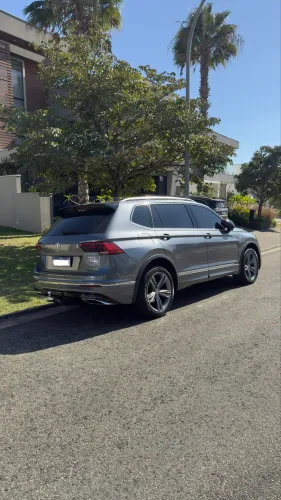 Volkswagen Tiguan Allspac R-line 350 TSI 2.0 4X4 2019