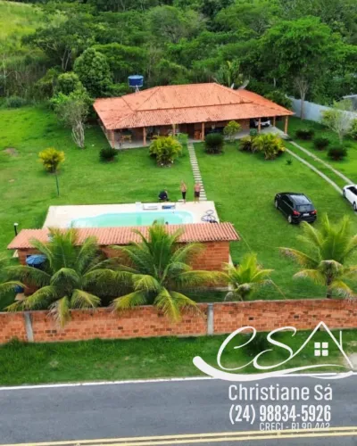 Chácara à Venda com 7.300 m² | Piscina | Vista para a Pedra de Paraibuna