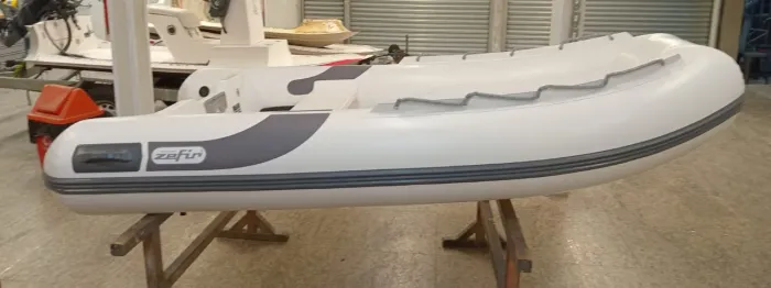 Bote inflável Zefir F 280 branco zero