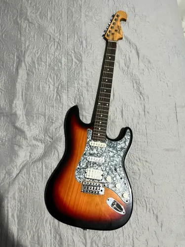 Guitarra Memphis Tagima