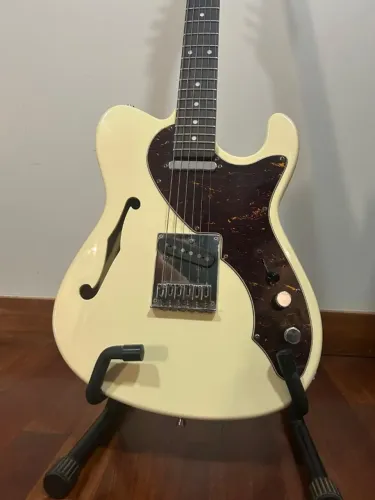Guitarra Tagima Telecaster Semi Hollow T-484 (melhor que T-920)