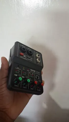 Mesa interface peque 