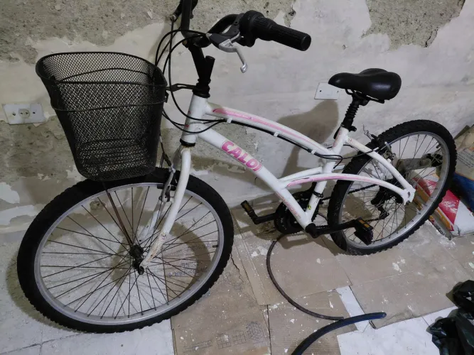 Bicicleta Caloi Cecília aro 26