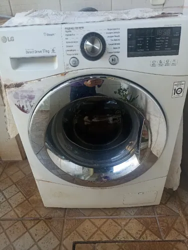 Máquina de lavar c/ defeito
