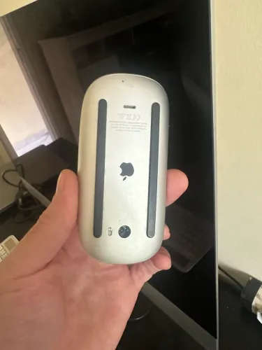 Mouse Apple Original muito novo Magic 2 carregador Apple e cabo