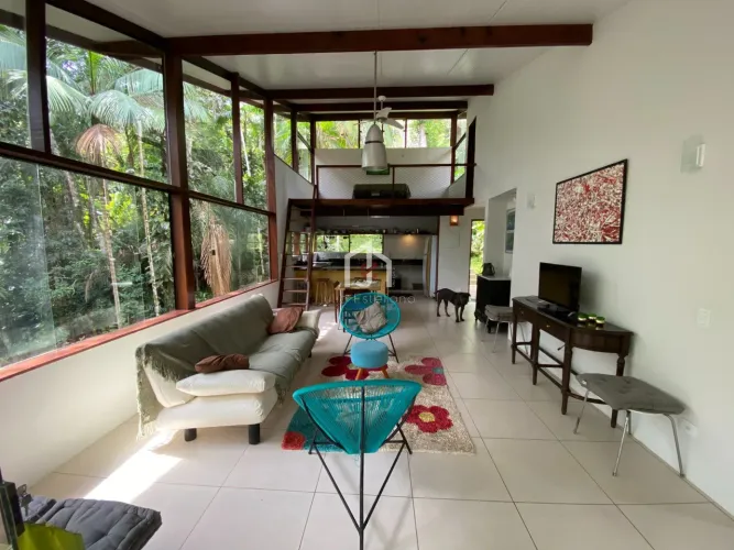 Casa com 3 dormitórios sendo 2 suítes no Prumirim em Ubatuba