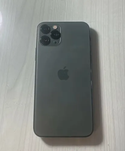 iPhone 11 Pro vendo ou troco