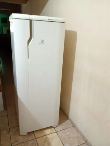 Geladeira Electrolux R$ 1.000