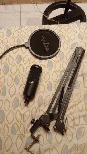 Microfone Áudio Technica " At 2020 "